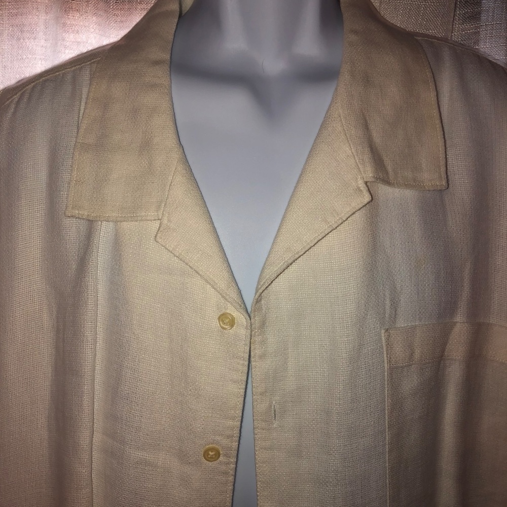 Causal Button-up Beige Linen Shirt
